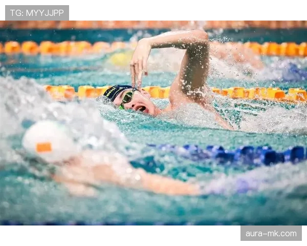 麦沃伊世锦赛再创佳绩 自由泳摘银展现强大实力 麦沃伊世锦赛再创佳绩 自由泳摘银展现强大实力