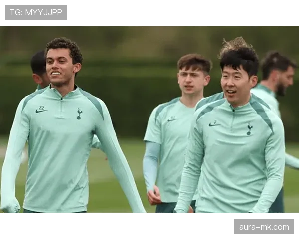 热刺联赛杯状态回暖，强势表现引球迷期待